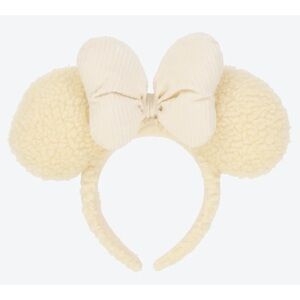 NEW, Japan Tokyo Disney Resort Off-White Fluffy Sherpa Minnie Ear Headband